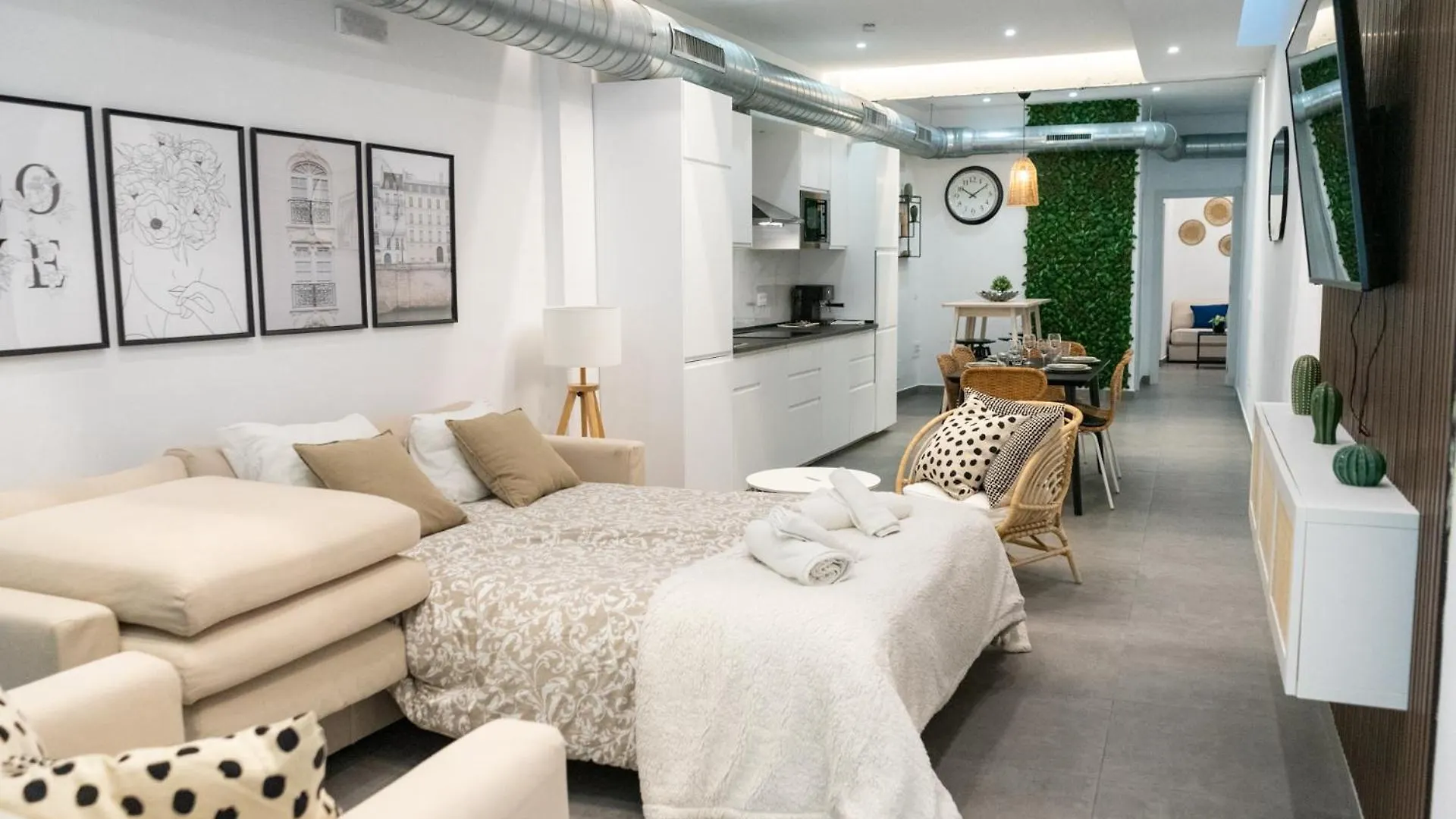 Stuning Apartment Next To The River - Sevillarooms 0*, Sewilla Hiszpania