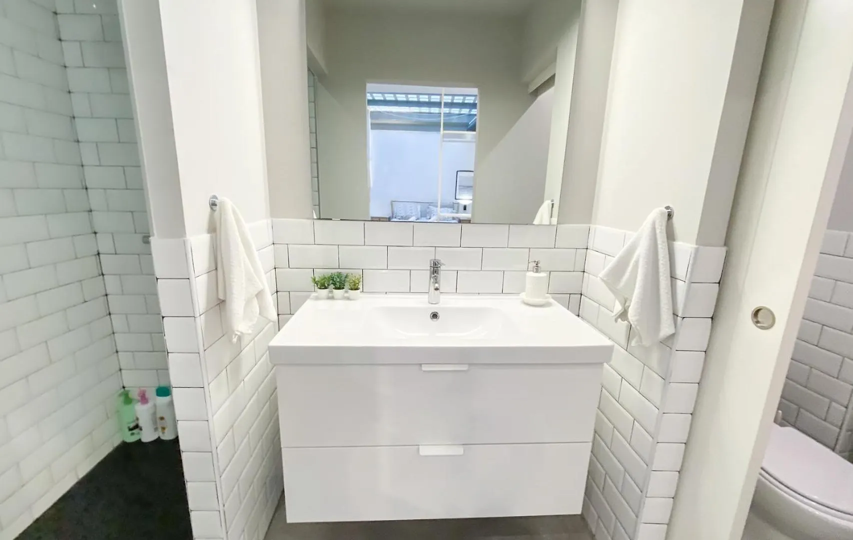 Stuning Apartment Next To The River - Sevillarooms 0*, Sewilla Hiszpania